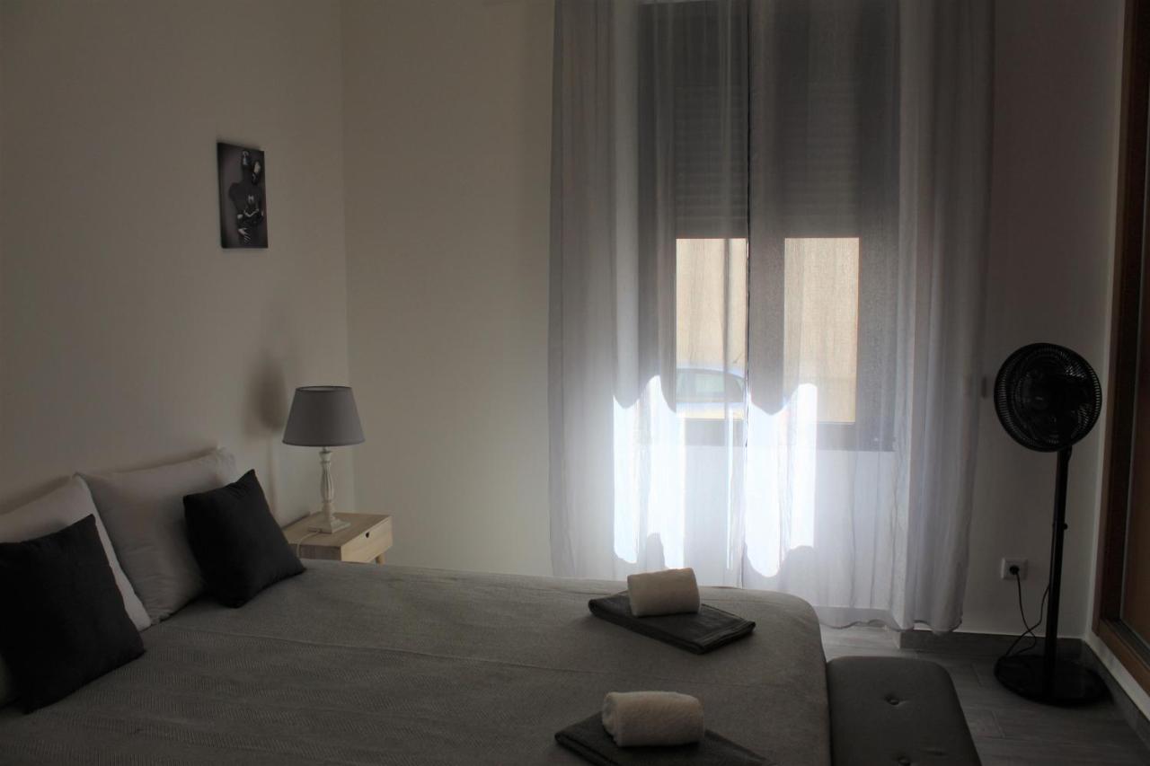 Casa Amarela: Conforto E Localizacao Perfeita! Faro Exterior photo