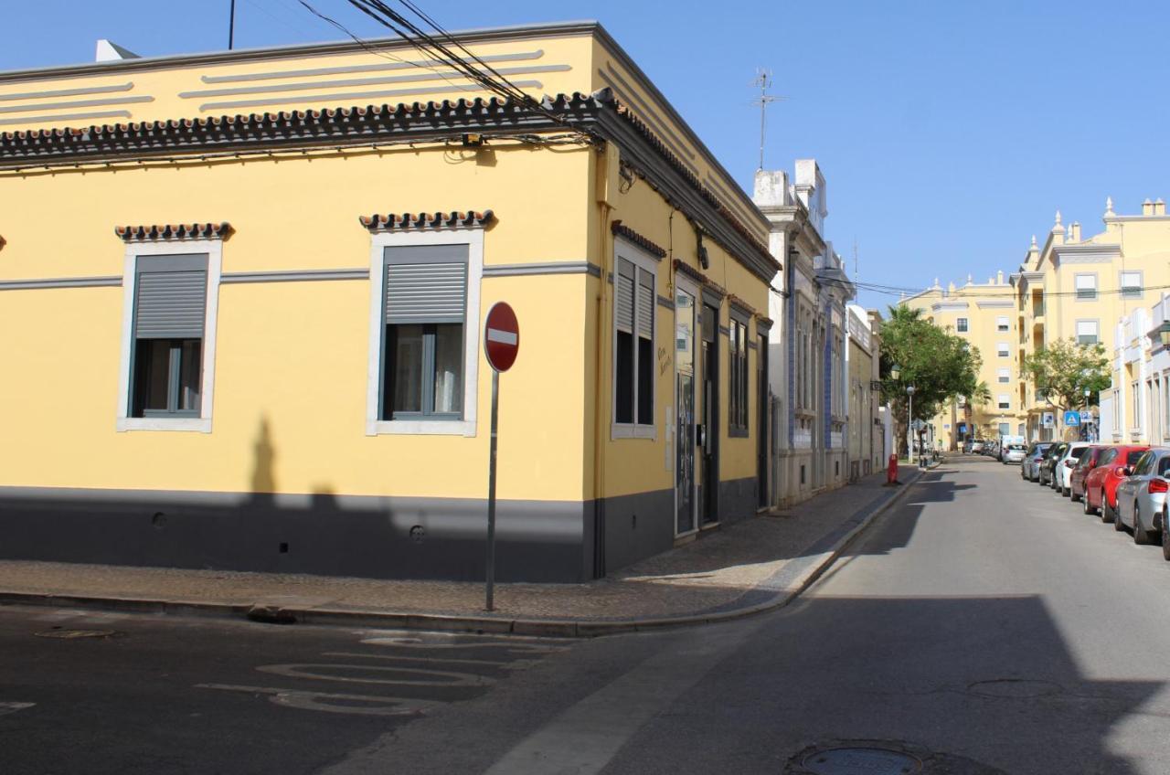 Casa Amarela: Conforto E Localizacao Perfeita! Faro Exterior photo